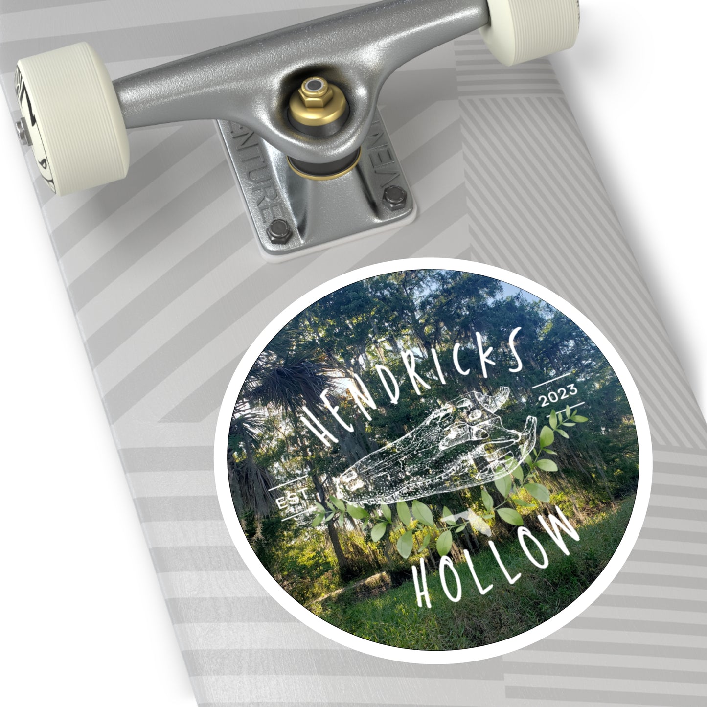 Hendricks Hollow Logo | Gator | Indoor/Outdoor Vinyl