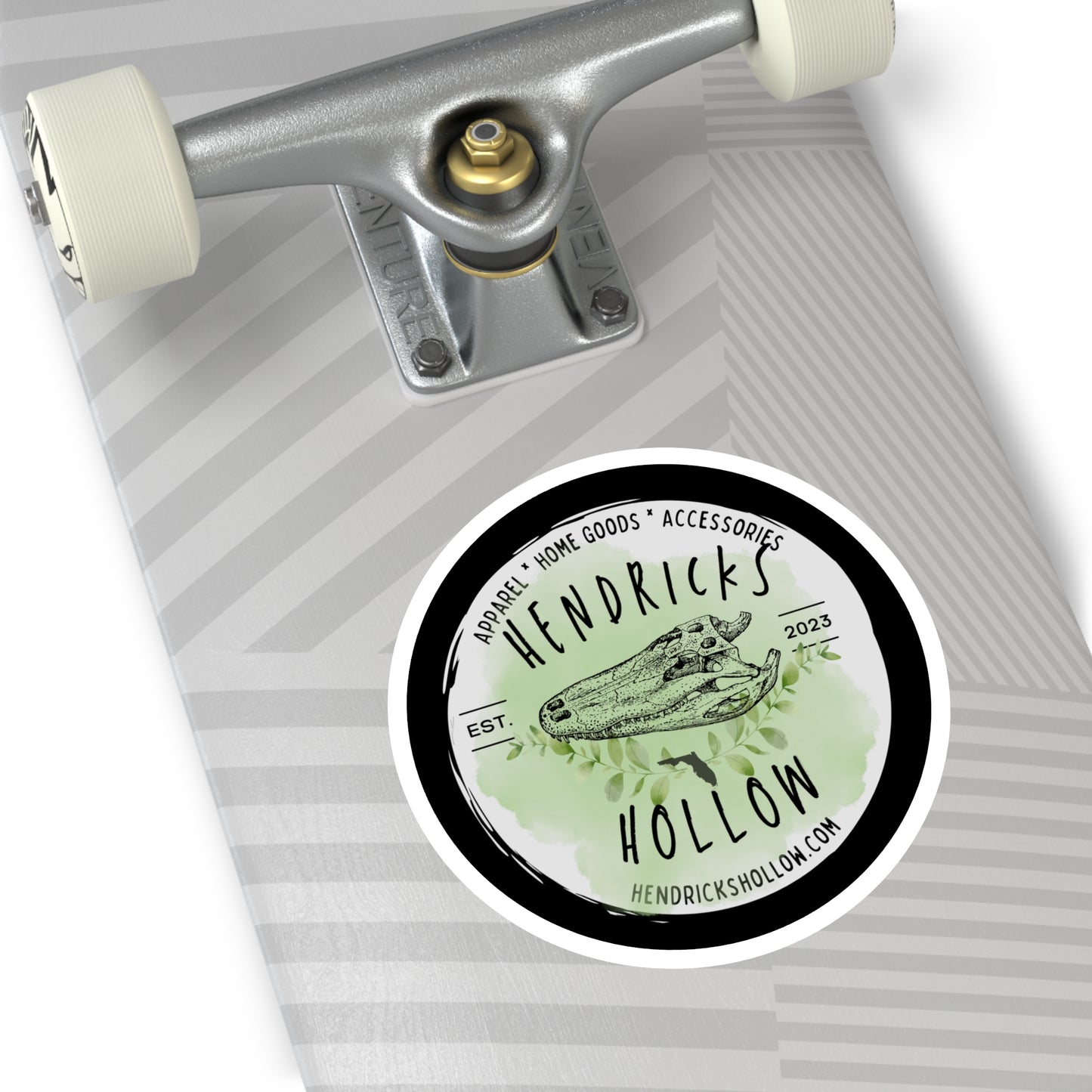 Hendricks Hollow Logo | Gator | Indoor/Outdoor Vinyl